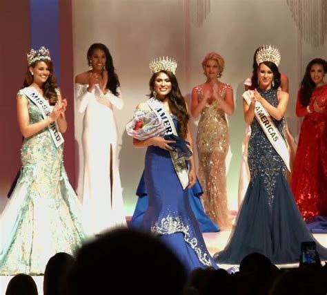 Miss World America 2015 .